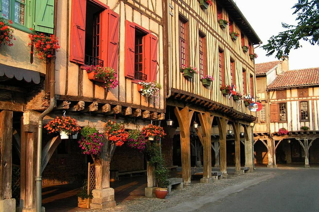Sci Les Remparts De Mirepoix Bed & Breakfast Mirepoix  Luaran gambar